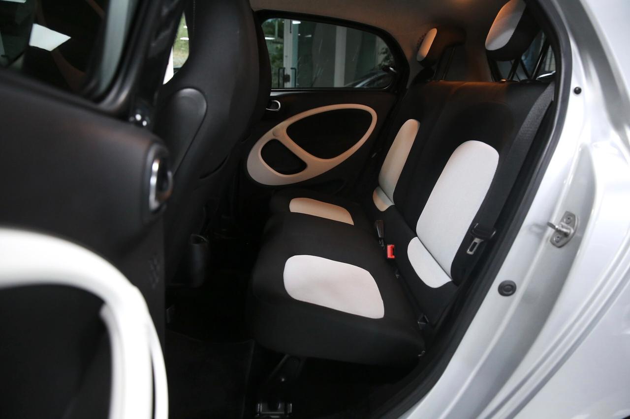 Smart forfour 70 1.0 Passion