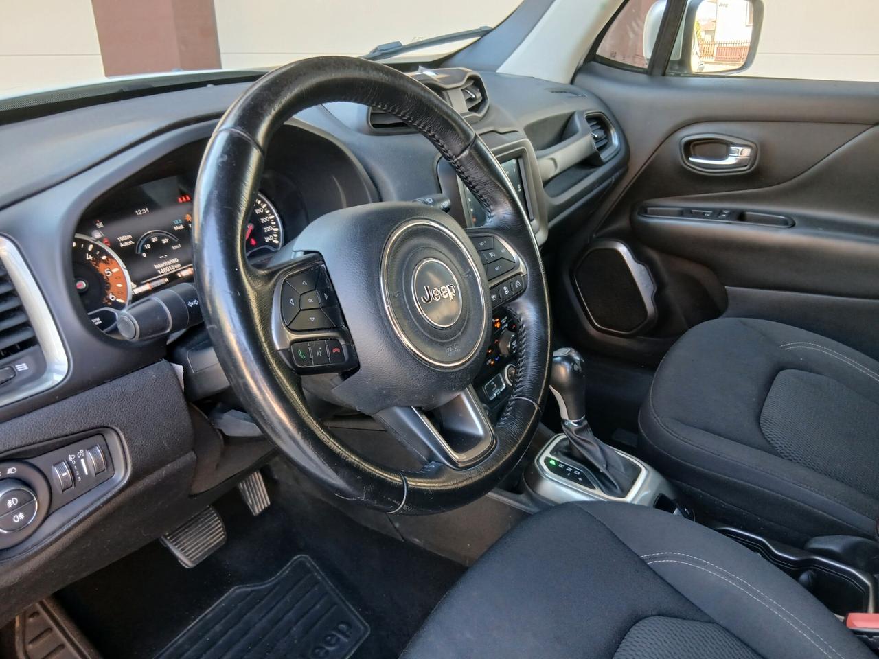 Jeep Renegade 2.0 Mjt 140CV 4WD Active Drive Low Limited tua a € 199 mese