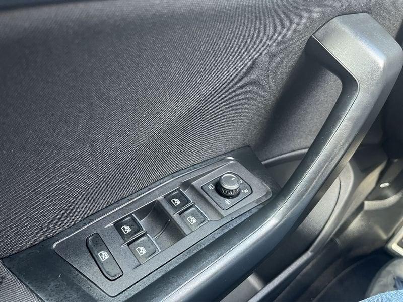 Volkswagen T-Roc 1.6 TDi UNITED-KEYLESS START/COCKPIT