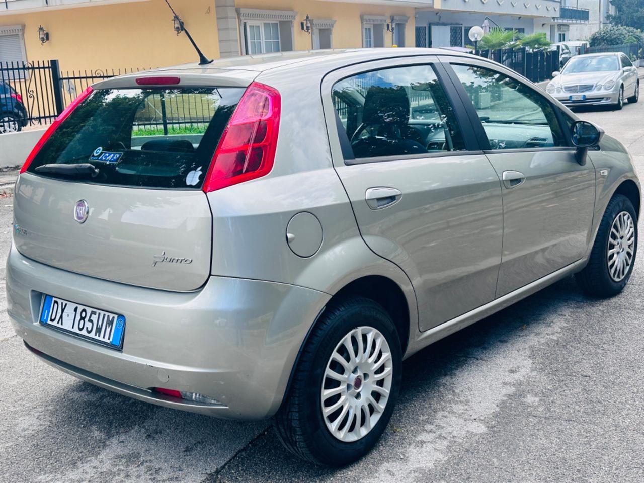 Fiat Grande Punto 1.4 5 Natural Power