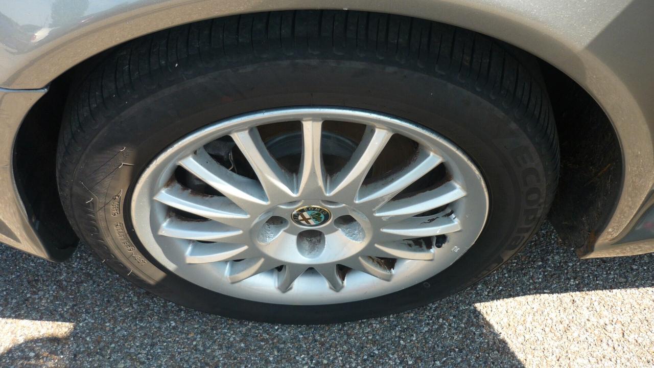 Alfa Romeo GT 1.8 16V TS Distinctive