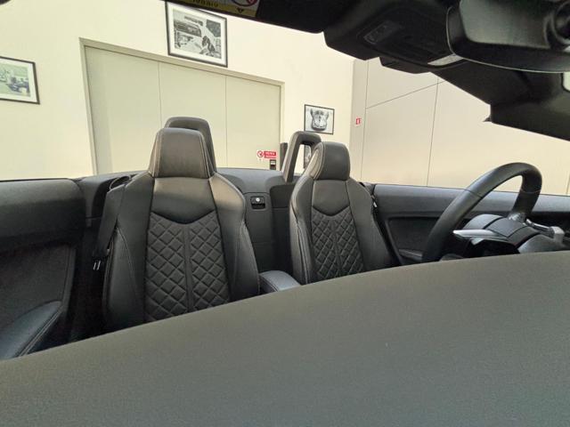 AUDI TT Roadster 40 TFSI S tronic 2.0