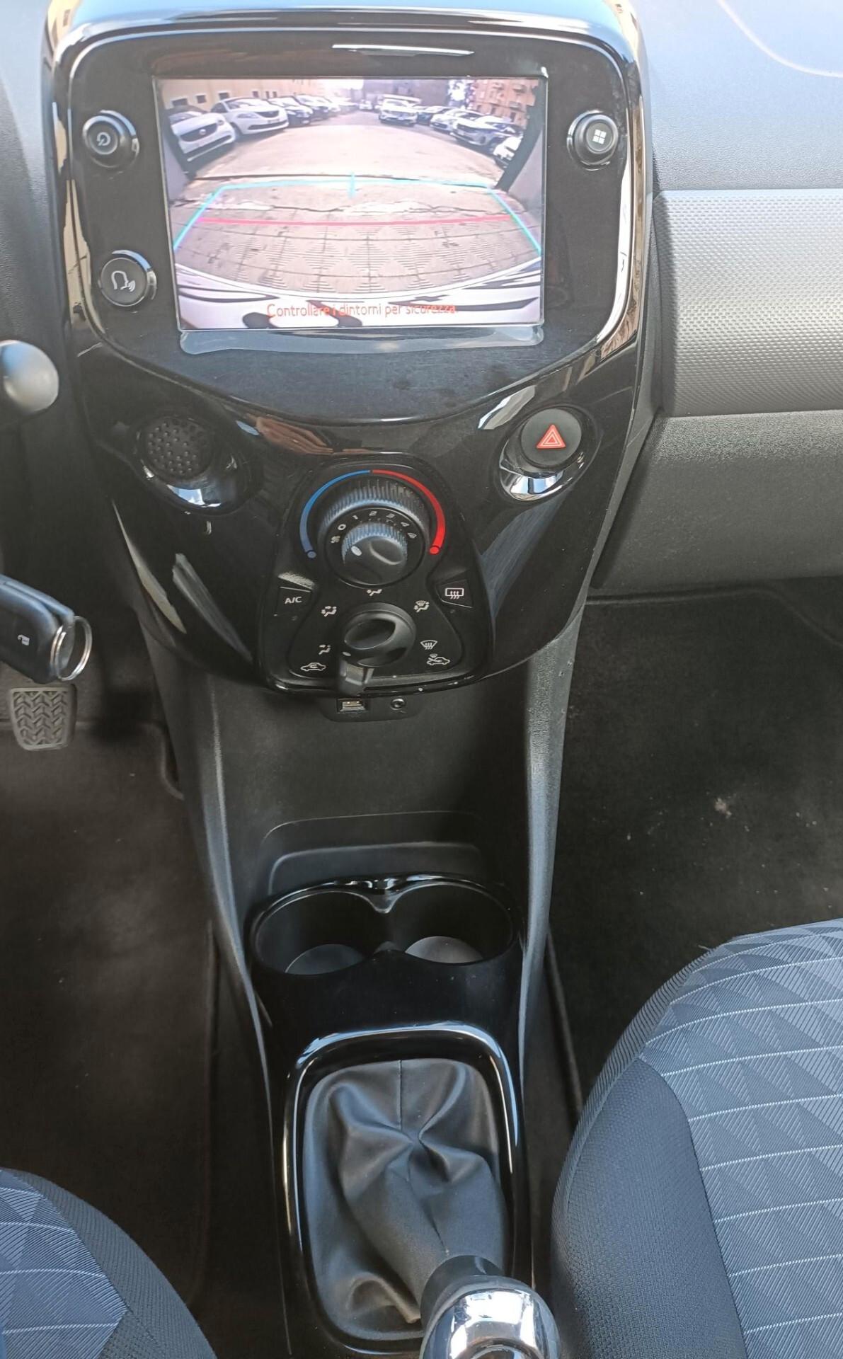Peugeot 108 VTi 72 S&S 5 porte Allure