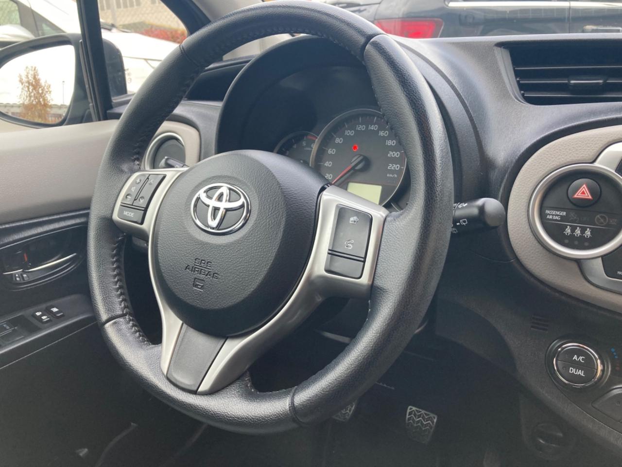 TOYOTA YARIS 5 PORTE (DA VETRINA)