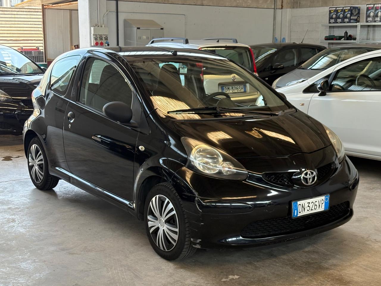 Toyota Aygo 1.0 12V VVT-i 5 porte Sound