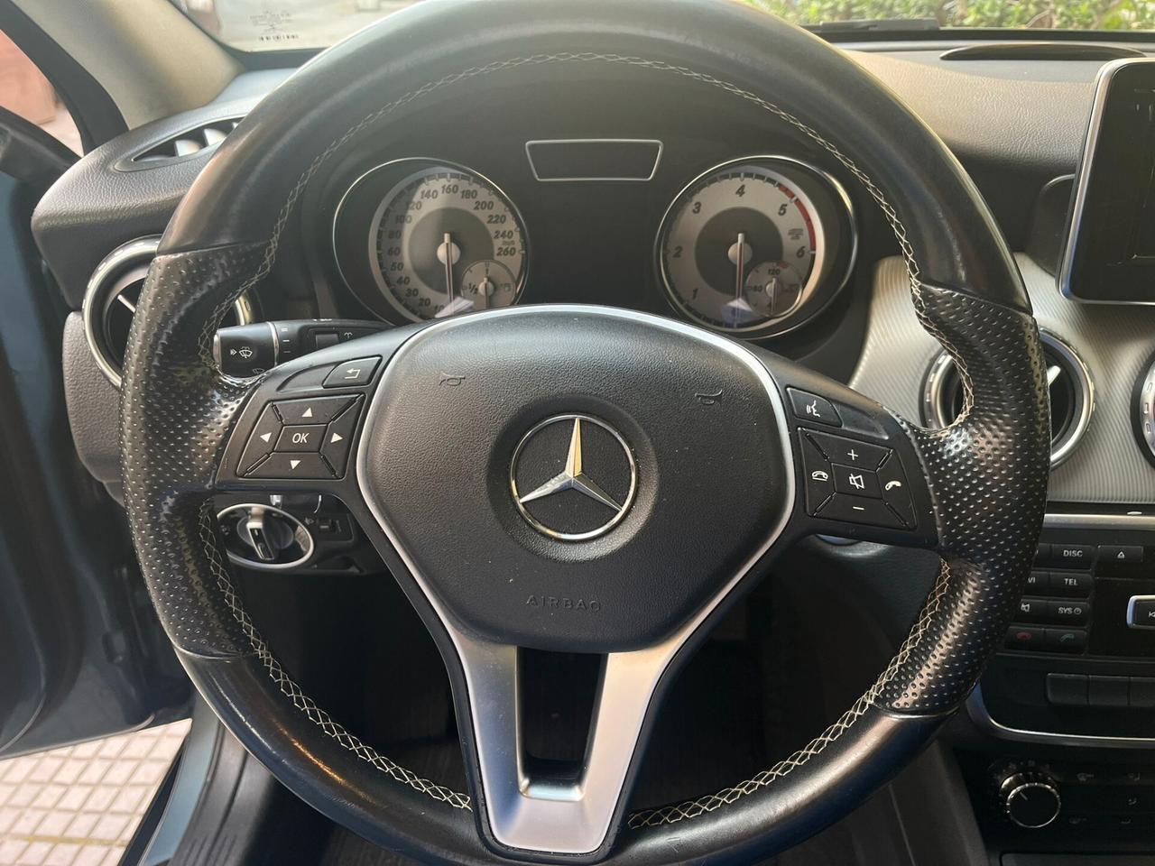 Mercedes-benz GLA 200 CDI Sport 136cv *Motore mercedes*