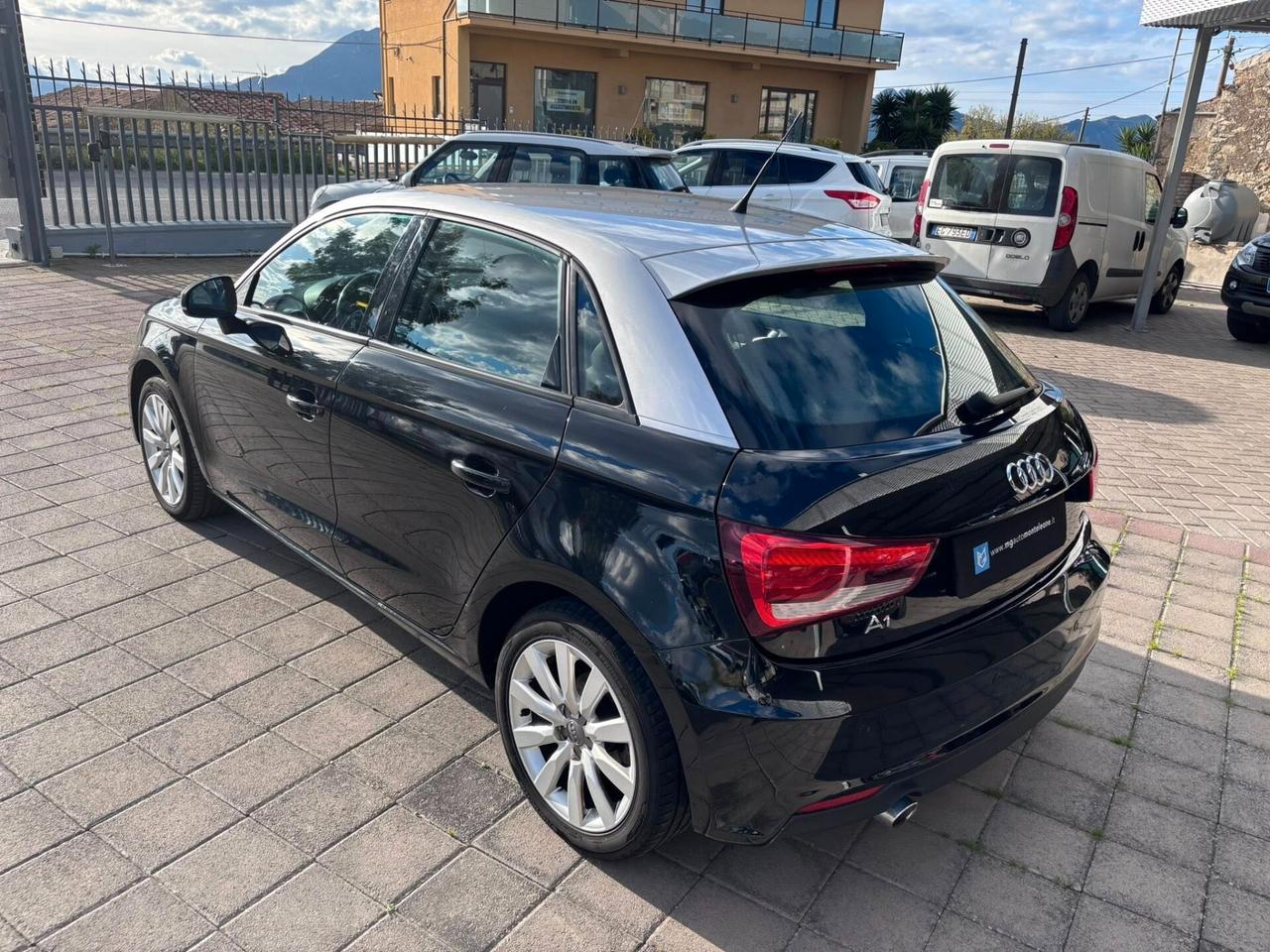 AUDI A1