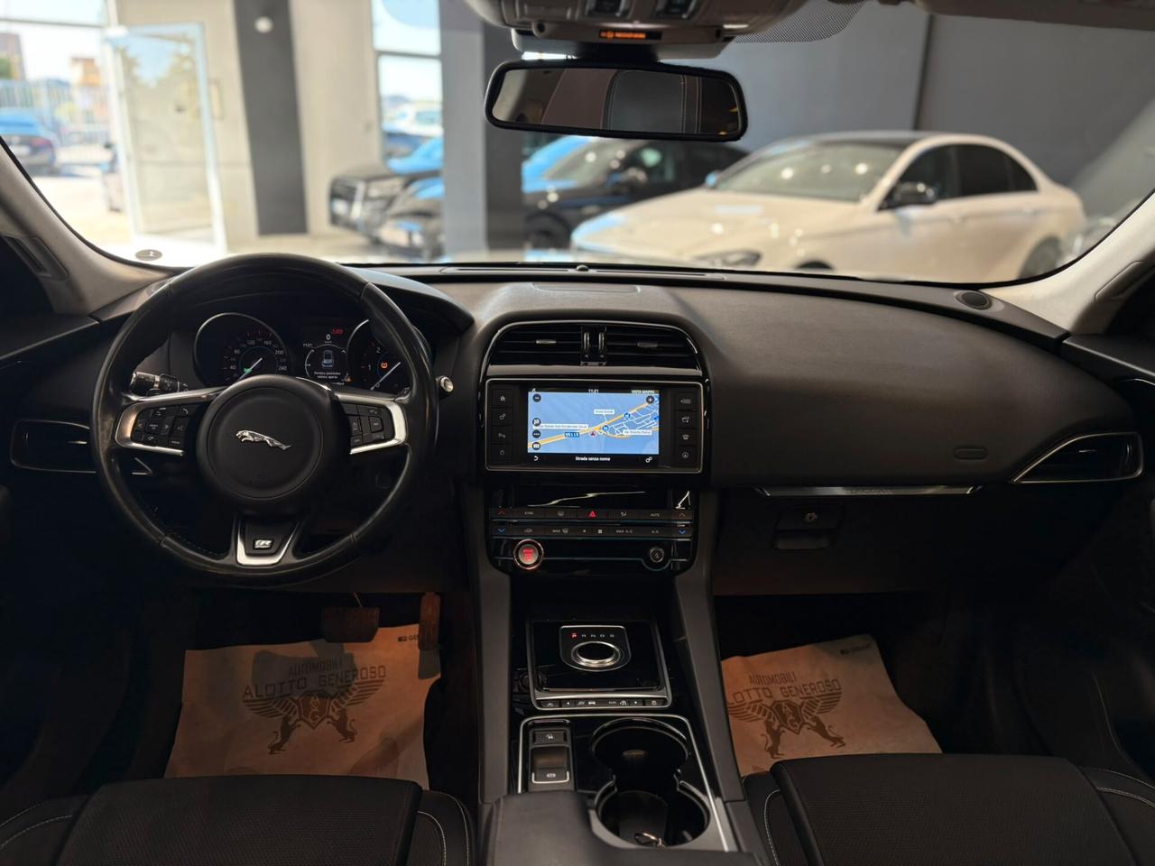 Jaguar F-Pace 3.0 D 300 CV AWD R-Sport