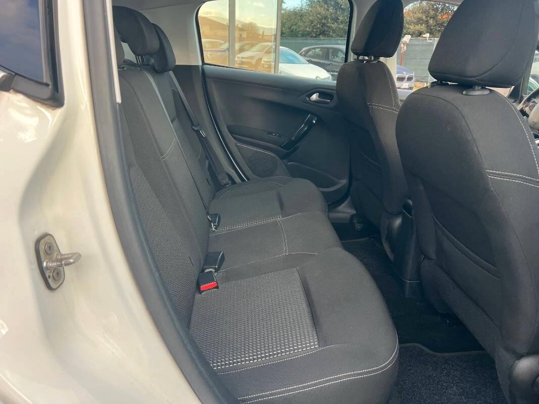 Peugeot 208 1.6 bluehdi Allure 75cv 5p