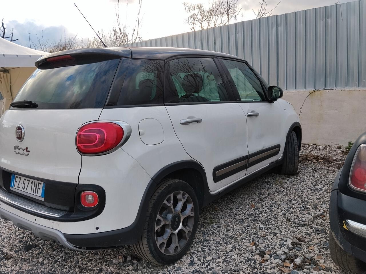 Fiat 500L 1.3 Multijet 85 CV Trekking LEGGI ANNUNCIO