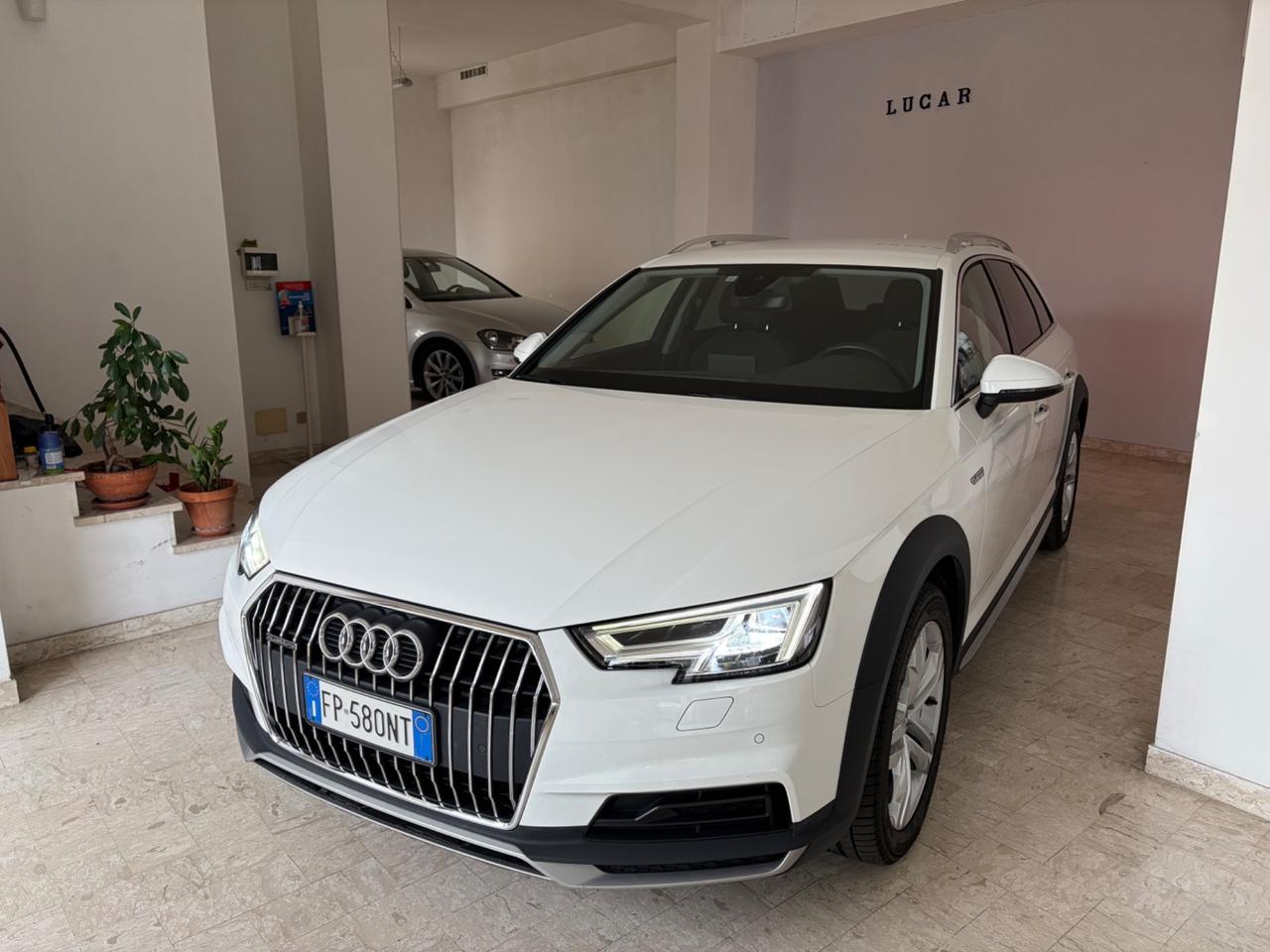 AUDI A4 ALLROAD 2.0 TDI BUSINESS EVOLUTION