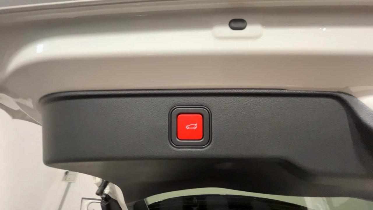 Fiat 600 Hybrid 110 CV DCT MHEV Sport Edizione Milano Cortina 26