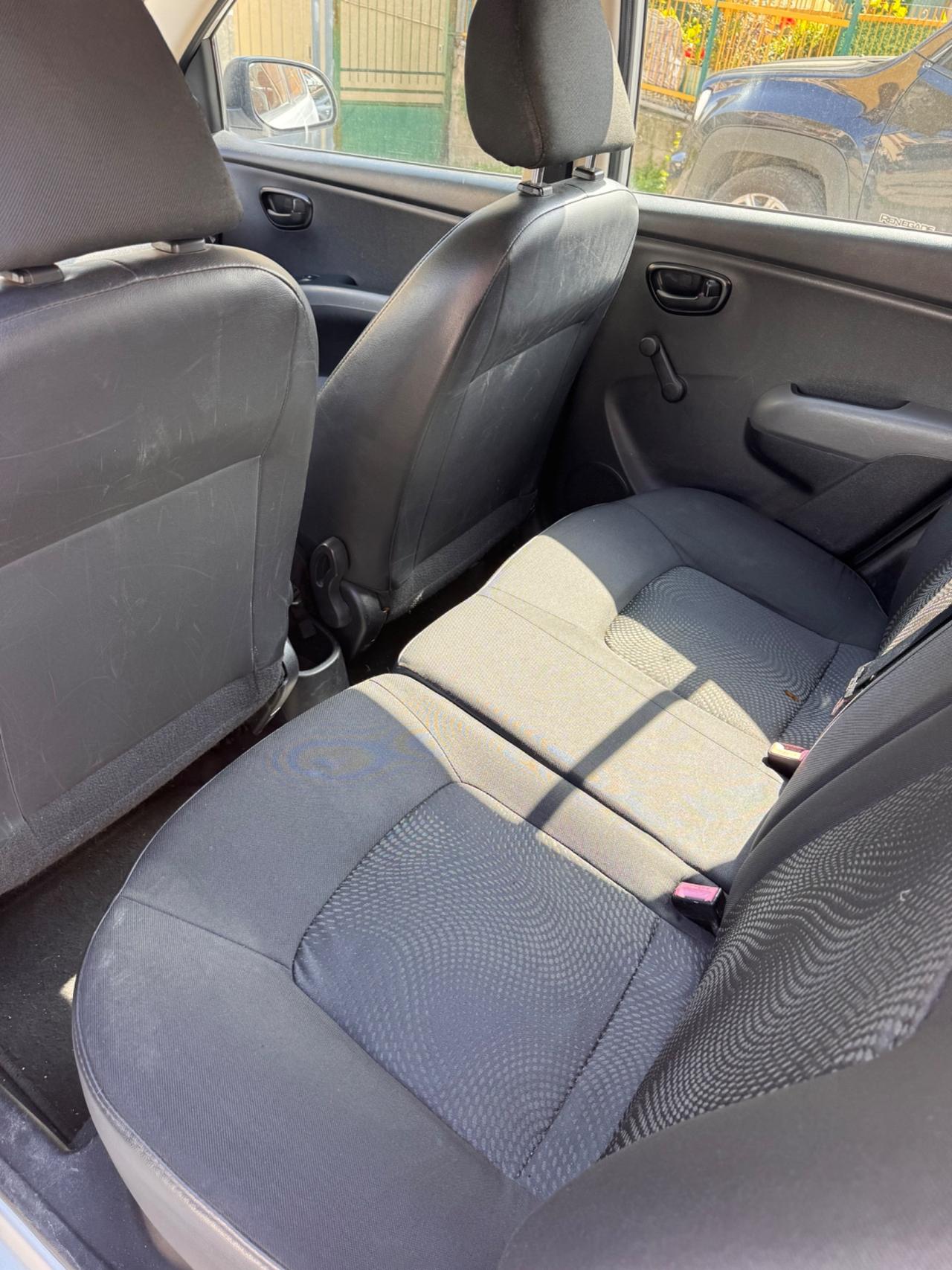 Hyundai i10 1.1 12V BlueDrive GPL Active