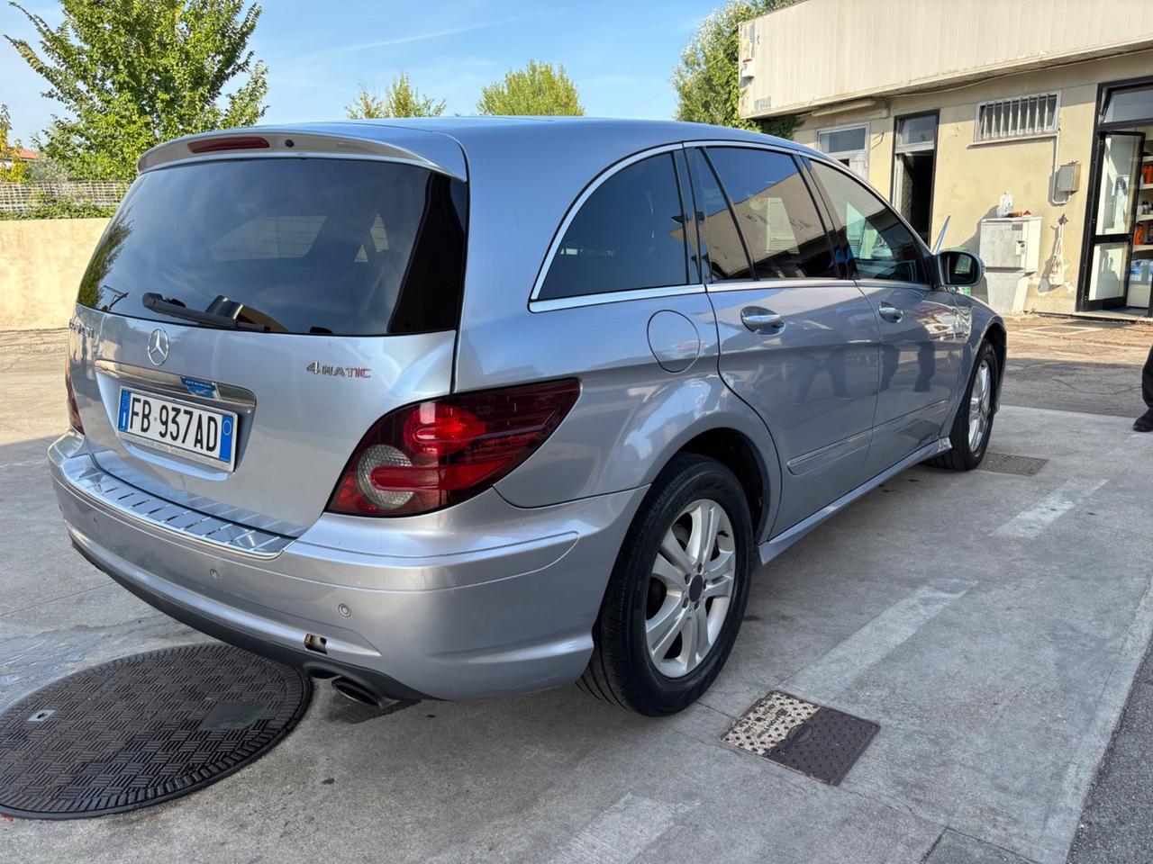 Mercedes-benz R 320 CDI cat 4Matic