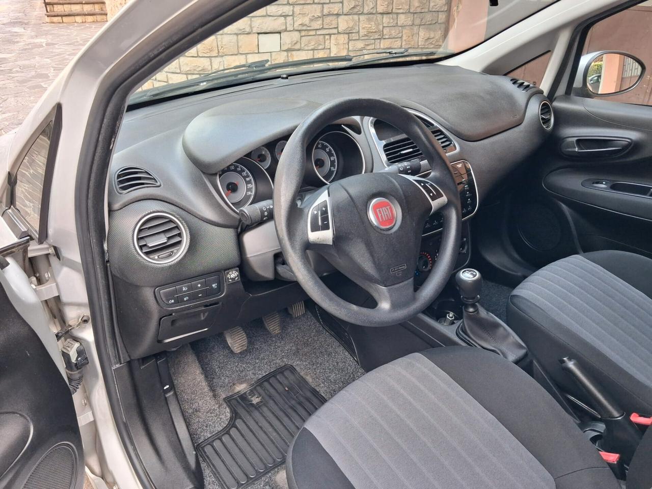 Fiat Punto 1.2 8V 5 porte Street
