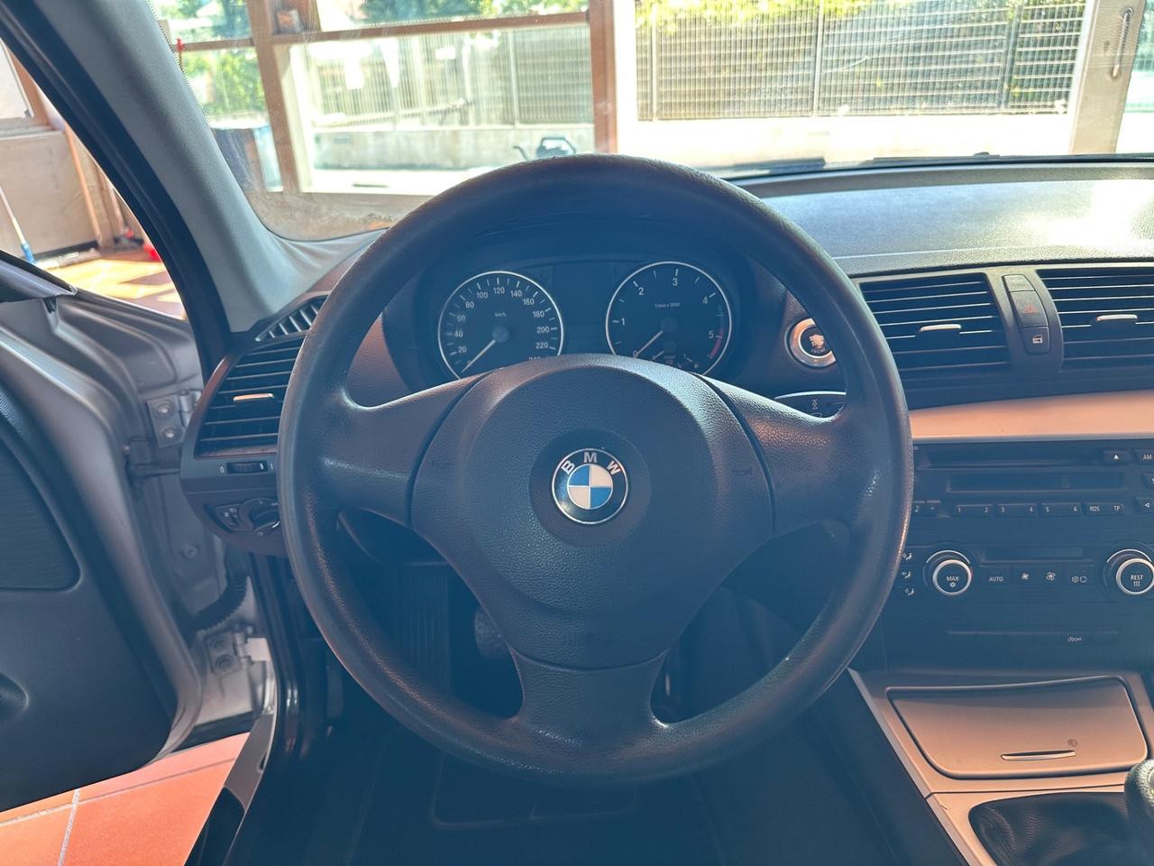Bmw 118d cat 5 porte Attiva