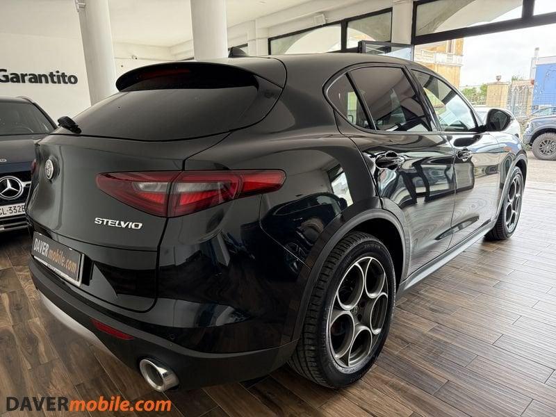 Alfa Romeo Stelvio Stelvio 2.2 Turbodiesel 160 CV AT8 RWD Business CONTO VENDITA