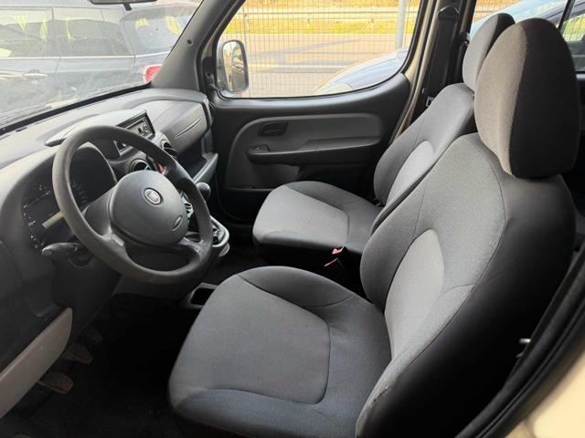 FIAT Doblo Doblò 1.6 16V Natural Power Active Stupenda
