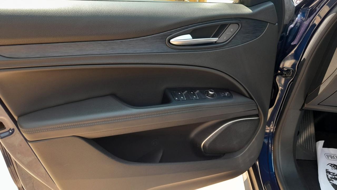 Alfa Romeo Stelvio 2.2 Turbodiesel 190 CV AT8 Q4 Super
