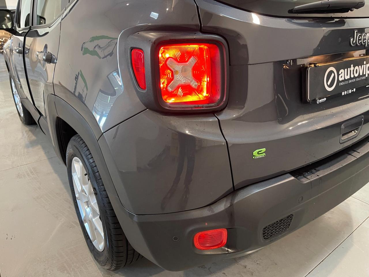 Jeep Renegade 1.5 Turbo T4 MHEV Limited