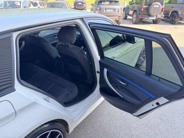 BMW 320 d Touring Msport full M-sport ADAPTIVE LED, PALETT