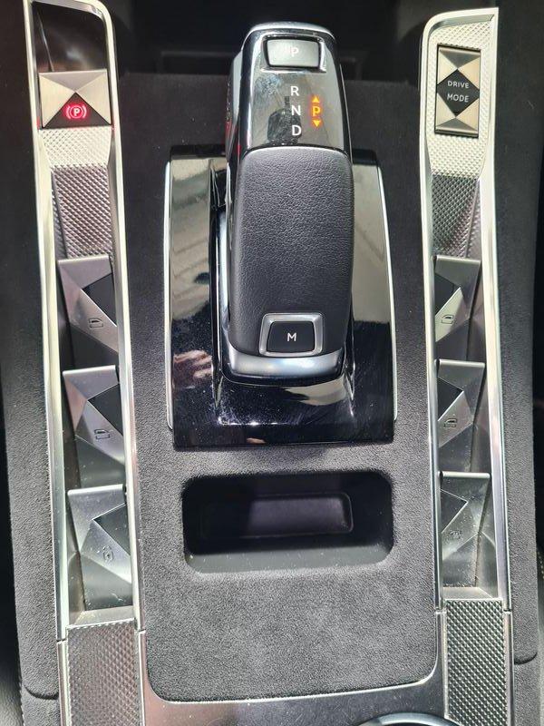 DS DS 7 BlueHDi 130 Automatica Performance Line