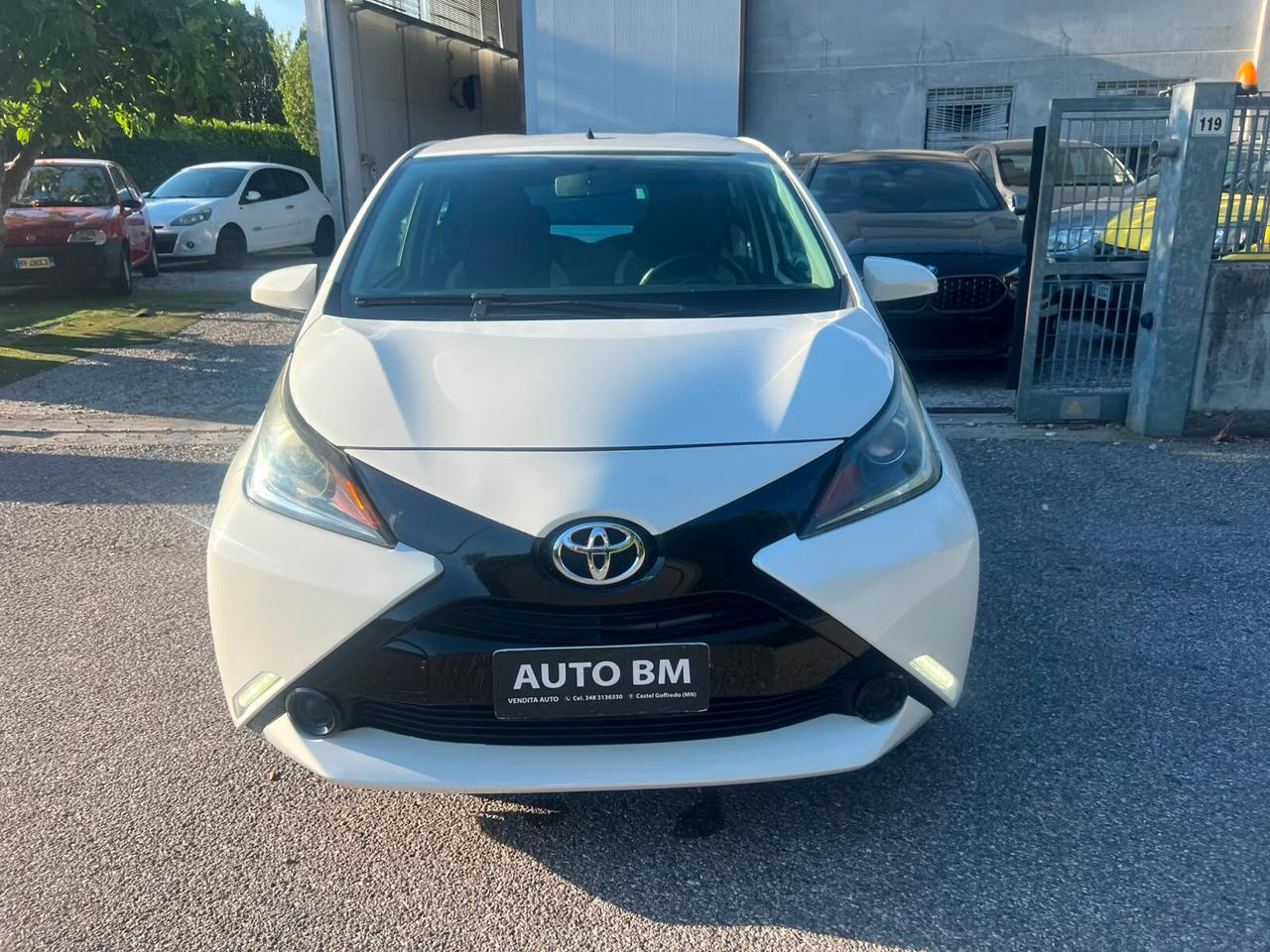 Toyota Yaris 1.0 5 porte Active