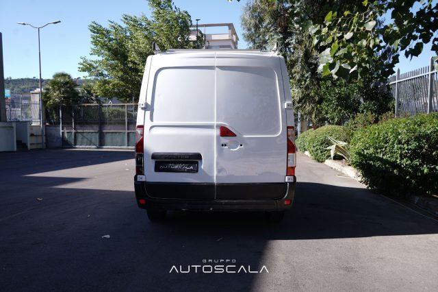 RENAULT Master T28 2.3 dCi 135 PC-TM Furgone Ice