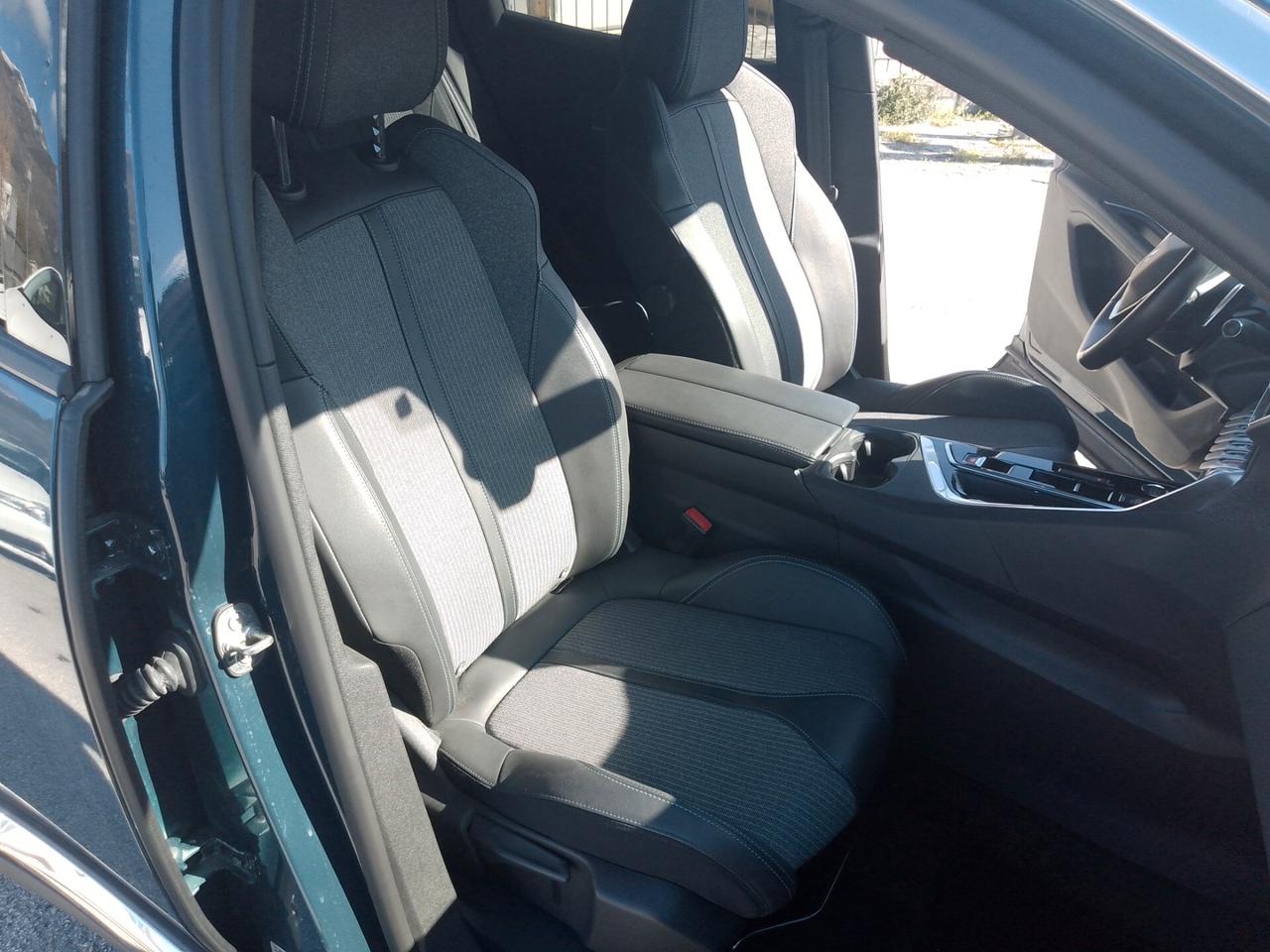 Peugeot 3008 BlueHDi 130 S&S EAT8 Allure Pack