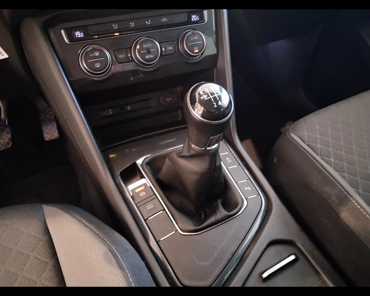 VOLKSWAGEN Tiguan II 2016 - Tiguan 1.6 tdi Business 115cv