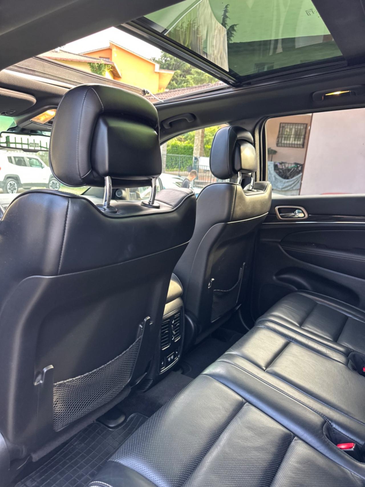 Jeep GRAND CHEROKEE 3.0 V6 CRD 250 CV MTJ OVERLAND