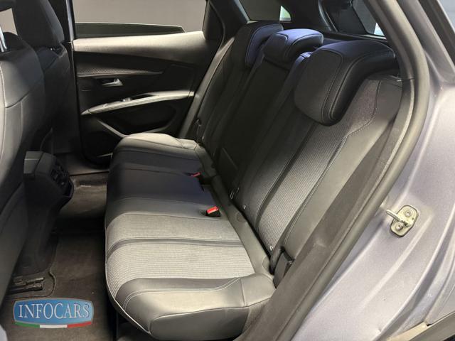 PEUGEOT 3008 BlueHDi 130 S&S EAT8 Allure