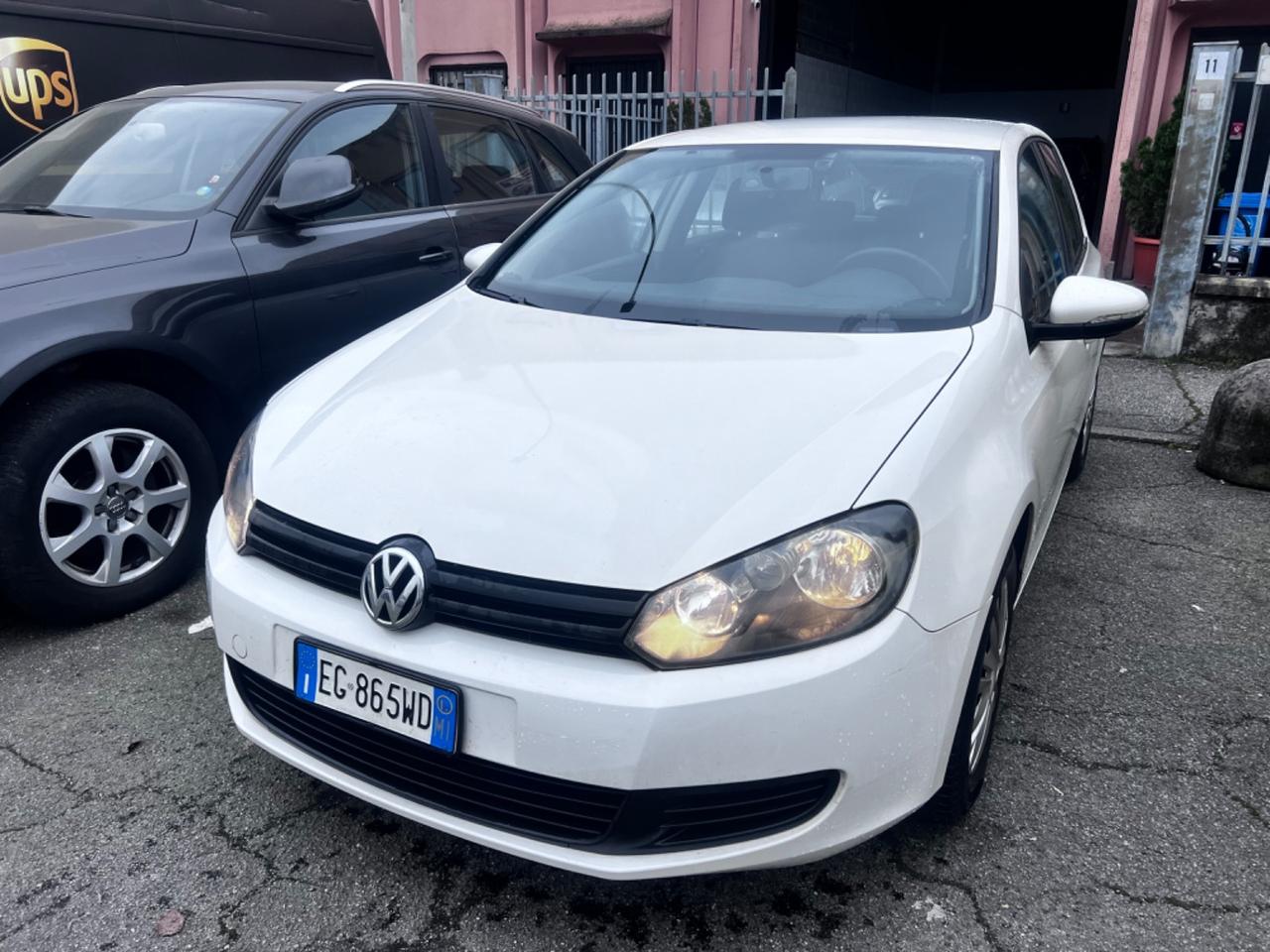 Volkswagen Golf 1.4 5p. Neopatentati