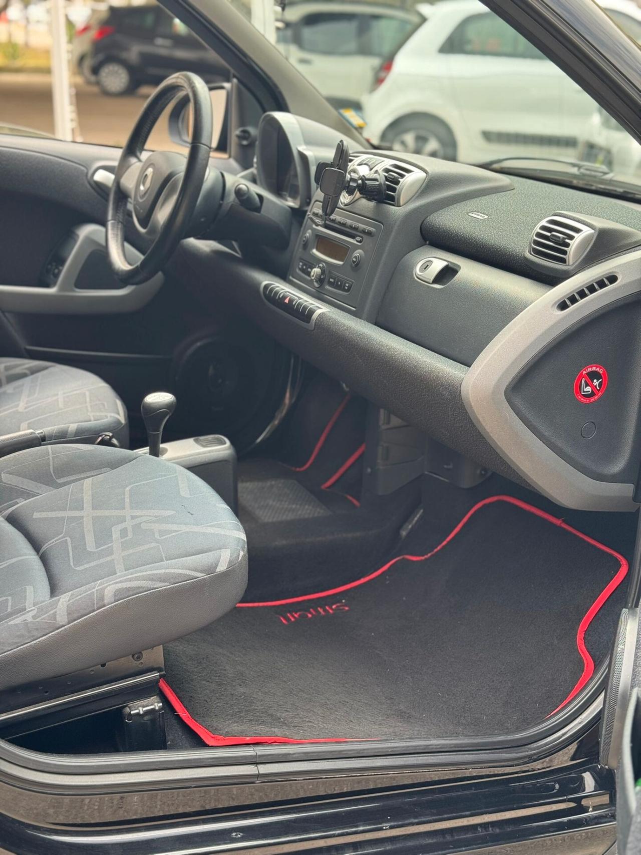 Smart ForTwo 1000 62 kW coupé passion