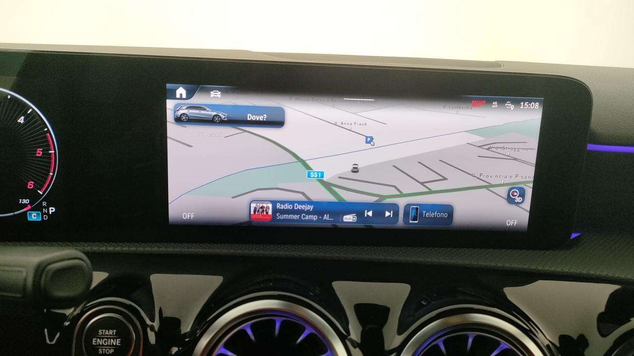 Mercedes-Benz A 200 d Premium auto