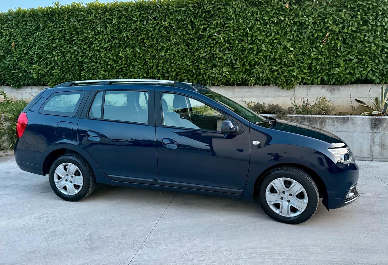 Dacia Logan con comandi per disabili.MCV 1.5dCi8 V 90CV