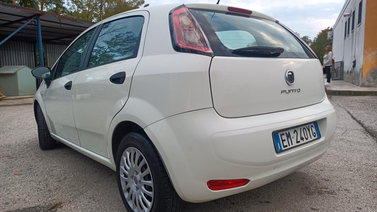 Fiat Punto 1.3 diesel 75 CV. N1 con i posti