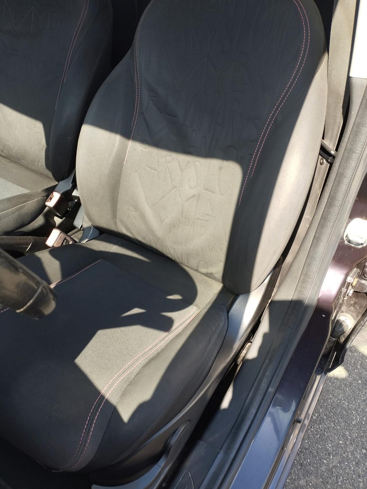 Lancia Ypsilon 1.2 69 CV 5 porte GPL Ecochic Gold