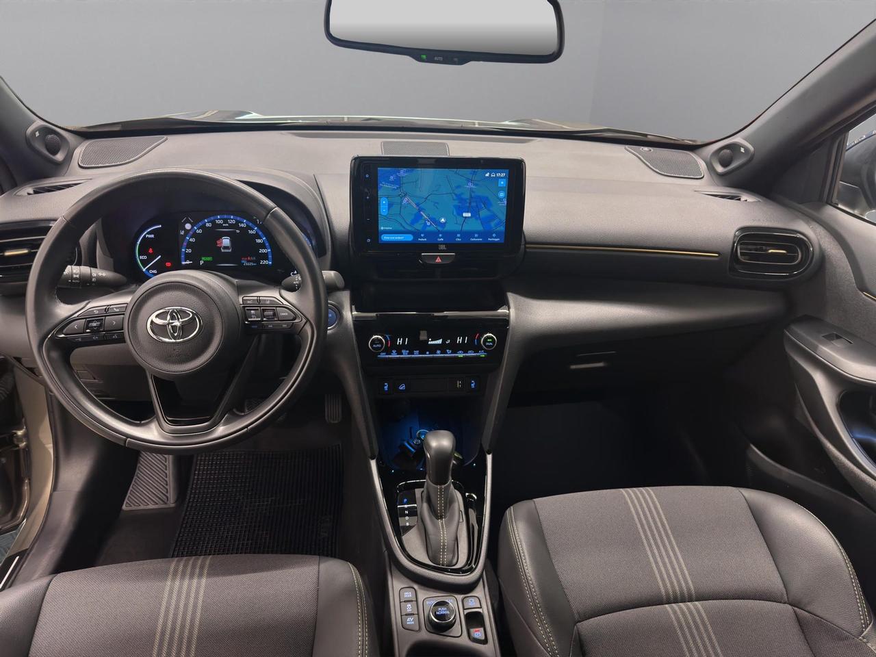 Toyota Yaris Cross 1.5h Adventure awd-i 116cv e-c