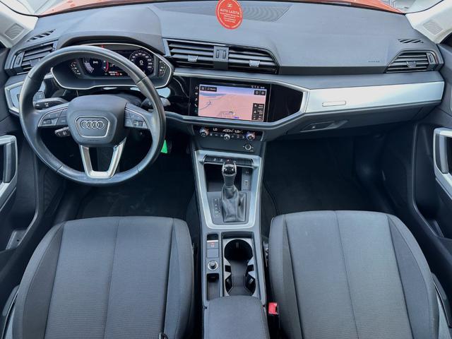 AUDI Q3 35 TDI S tronic Business