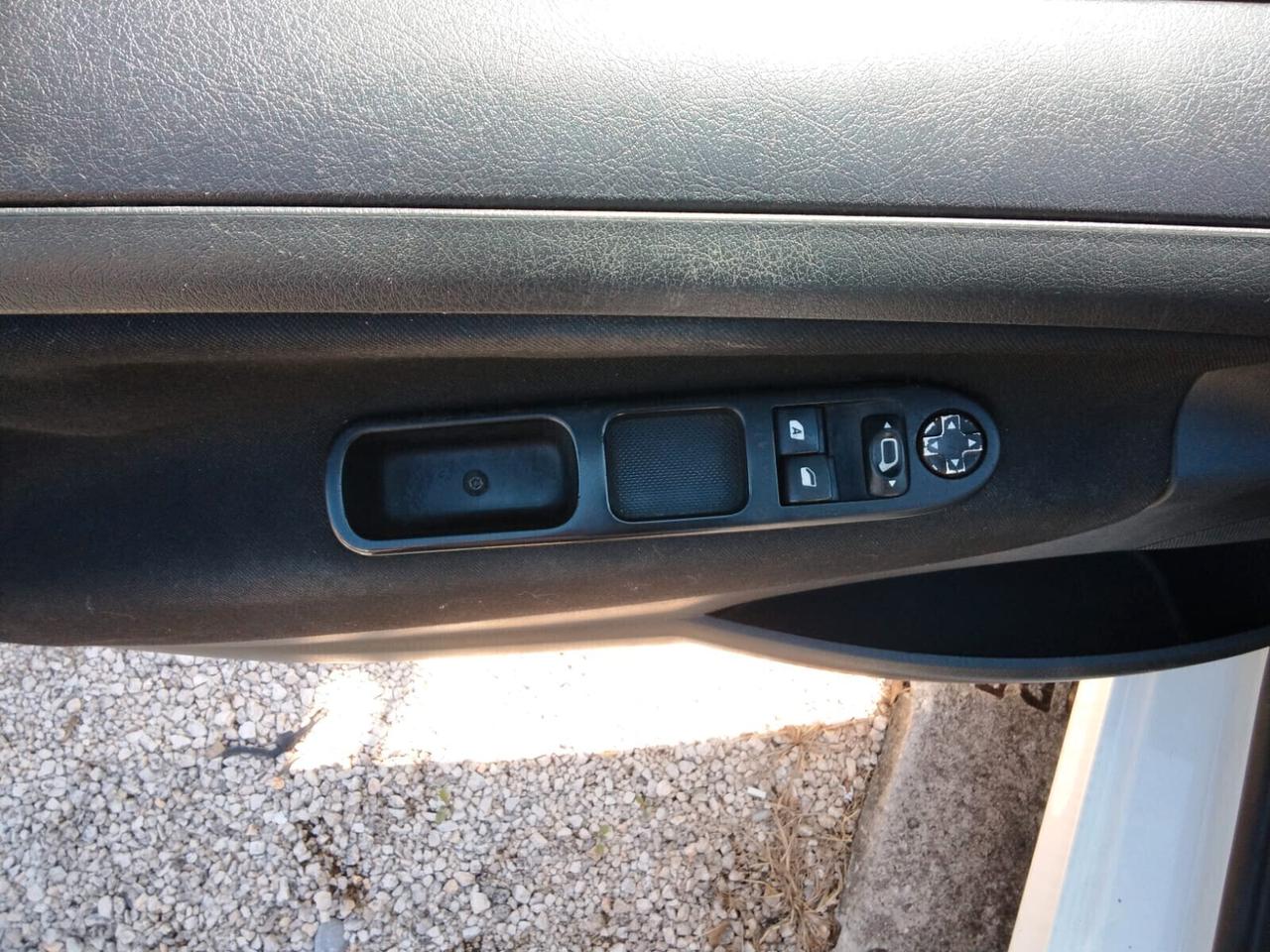 Peugeot 207 1.4 Diesel Neopatentati