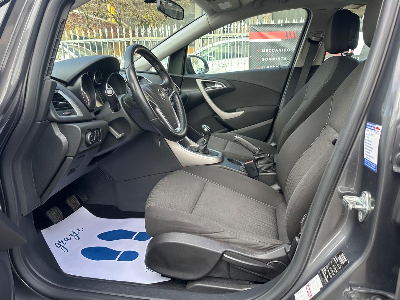 Opel Astra 1.7 CDTI 110CV 5 porte Cosmo