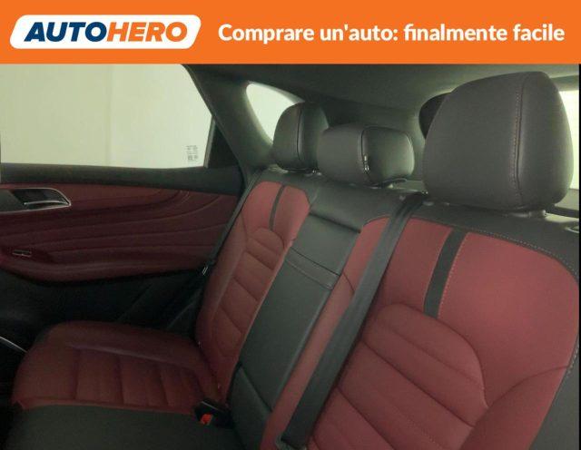 MG HS 1.5T-GDI AT Luxury