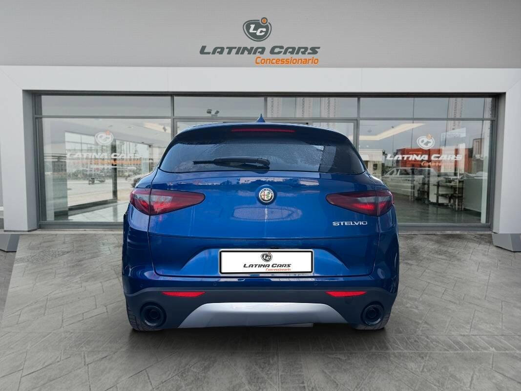 Alfa Romeo Stelvio 2.2 t Business rwd 160cv auto Con NAVIGATORE