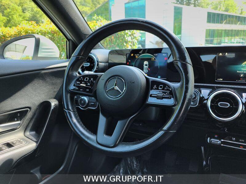 Mercedes-Benz Classe A (W177) A 180 d Business