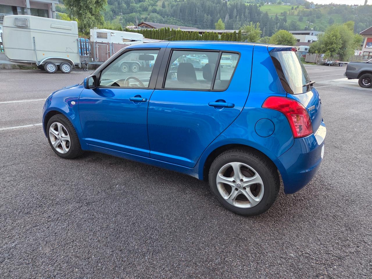 Suzuki Swift 1.3 5p. GLX neopatentati