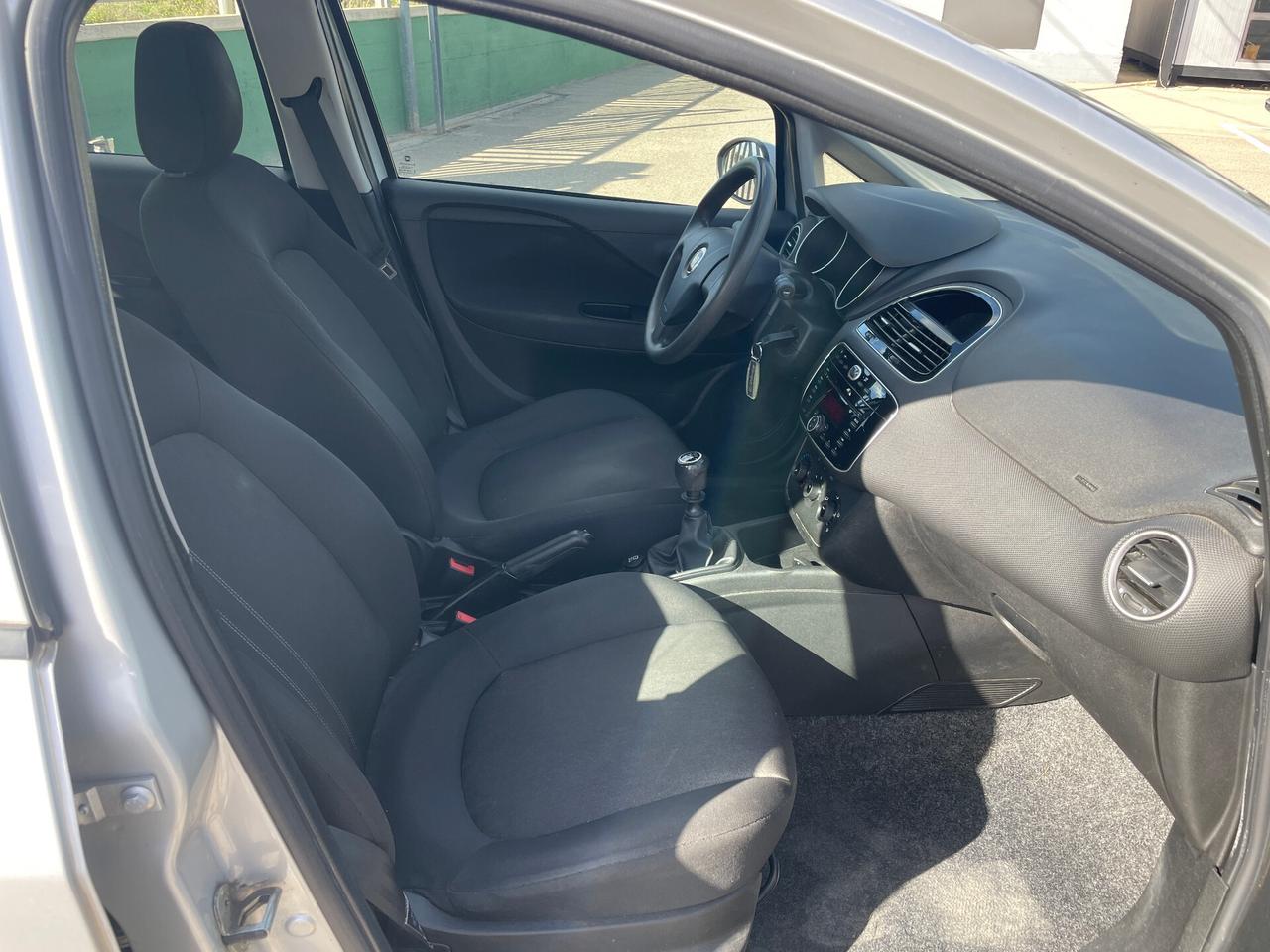 Fiat Punto 1.2 benzina 69cv 5 porte Street