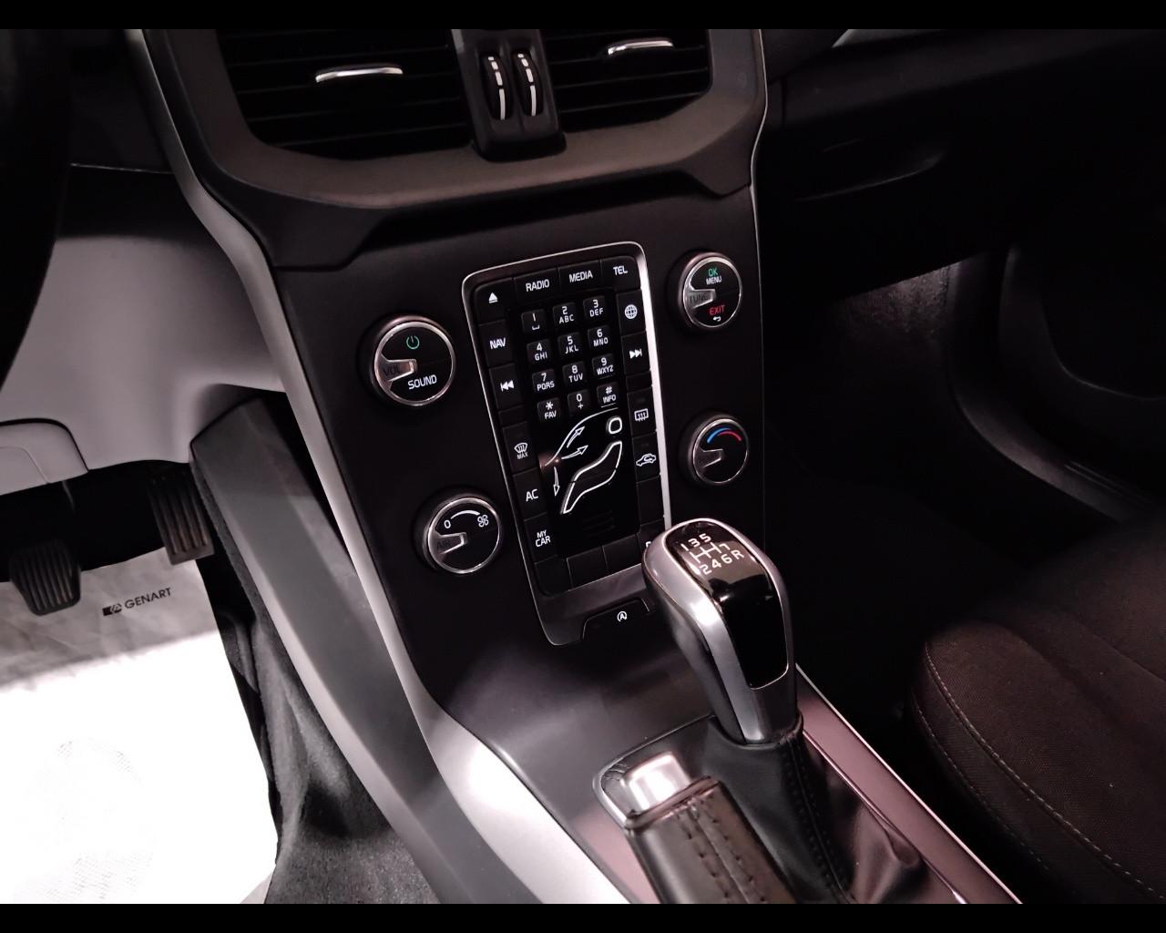 VOLVO V40 II 2012 - V40 2.0 d2 eco Business my17