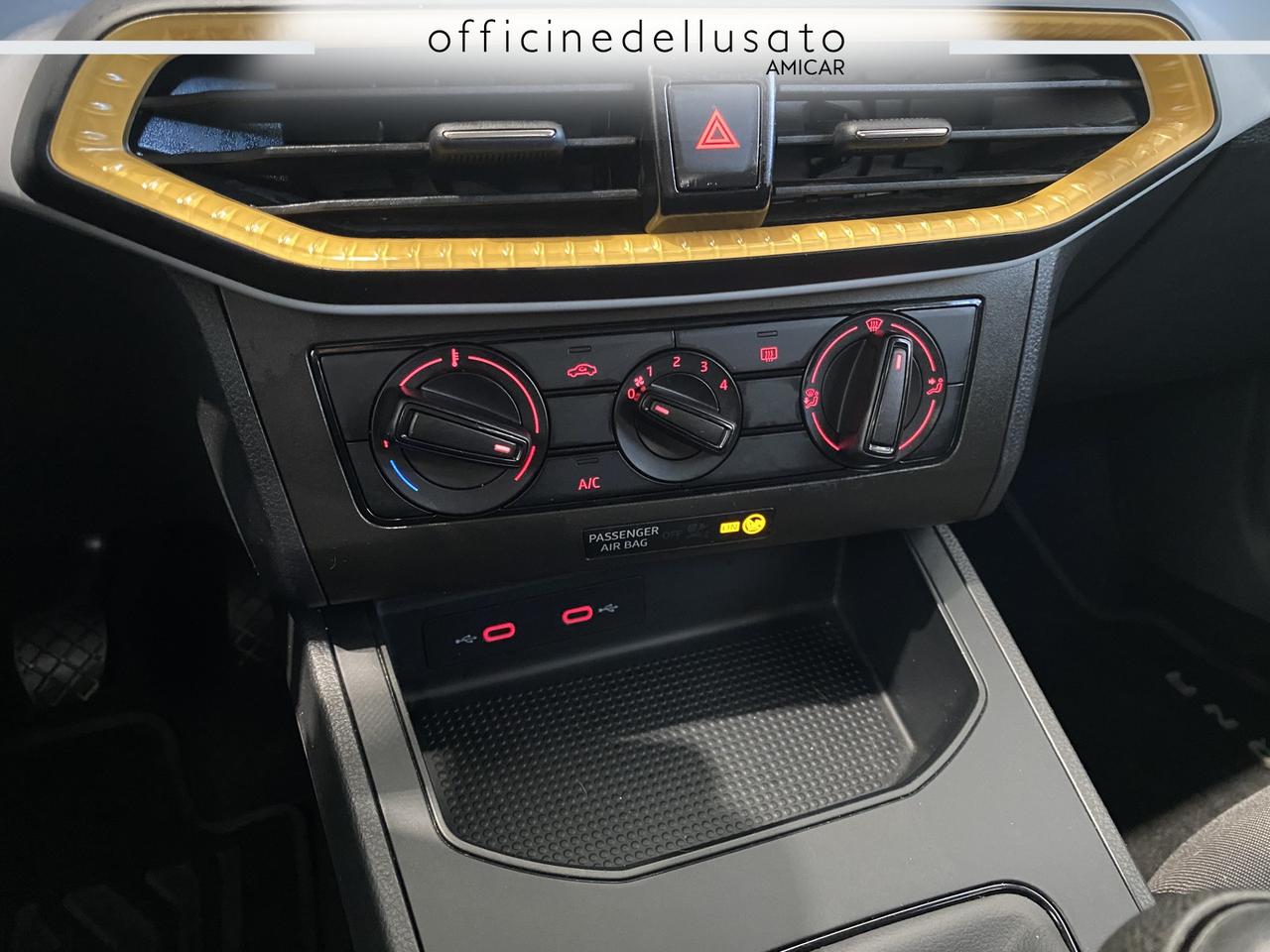 Seat Arona 1.0 tgi 90cv reference