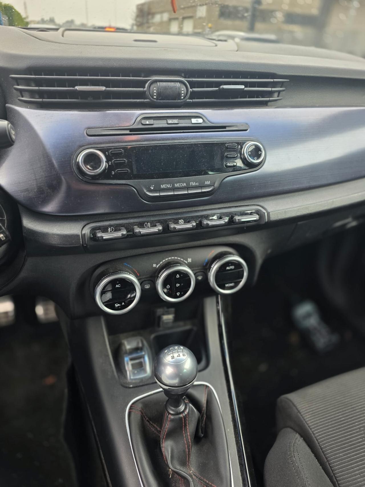 Alfa Romeo Giulietta 2.0 JTDm-2 140 CV Exclusive